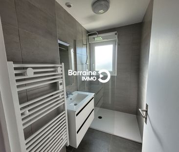 Location maison à Sibiril, 3 pièces 78.05m² - Photo 2