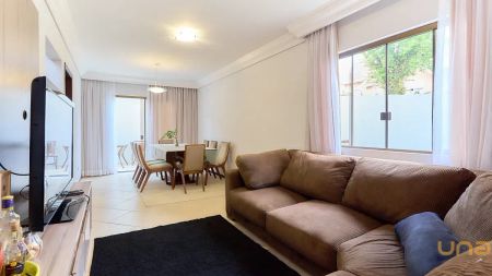 Sobrado no Pilarzinho de 199.12 m² com 3 quartos - Foto 2