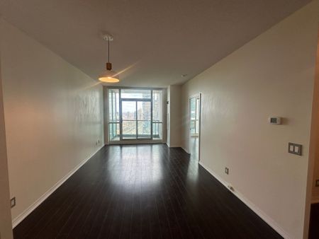 For Lease - 16 Yonge Street Unit# 3606, Toronto, Ontario - Photo 3