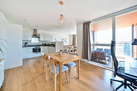 Malthouse Court, High Street, Brentford, TW8 0FR - Photo 2