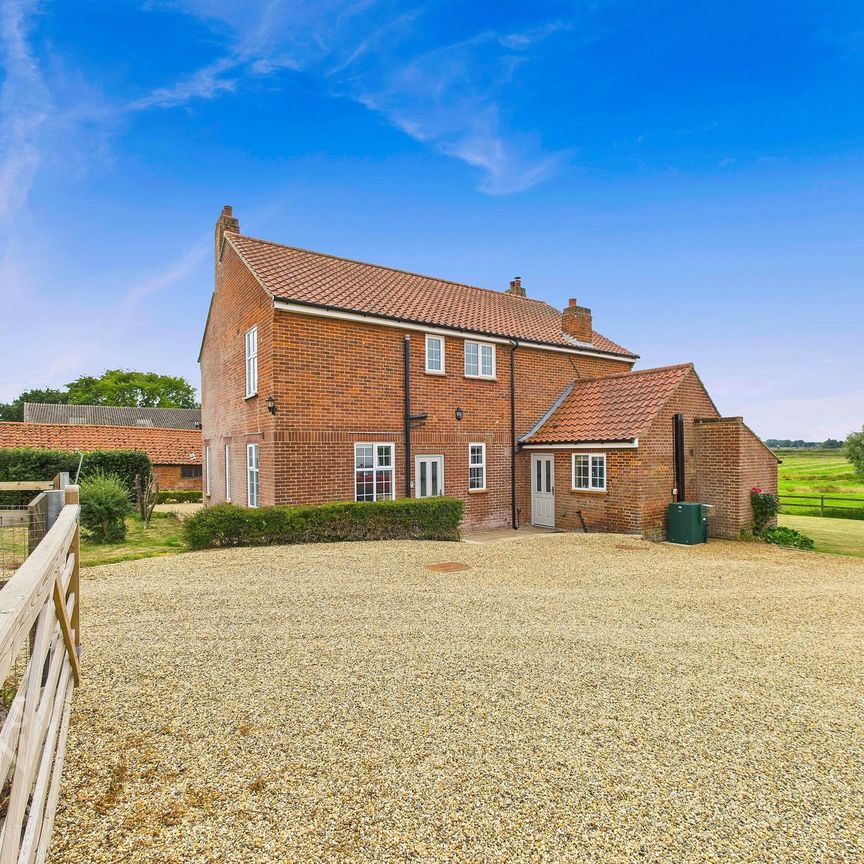 Station Road, Reedham, Norwich - Photo 1