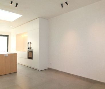 Woning te huur in Sint-Kruis voor € 1.150 met 3 slaapkamers - Photo 1