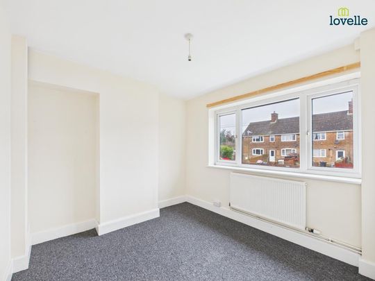 2 bedroom end of terrace house to rent - Photo 1