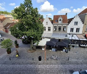 Vernieuwd 2-slaapkamerappartement te huur in Brugge - Foto 4