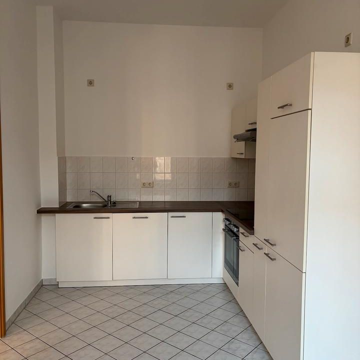 2-Zimmer-Wochnung mit EBK und Balkon - Photo 1