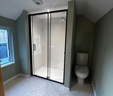 Mill House, 370 B Newtownards Road, Connswater, Belfast, BT4 1HG - Photo 6