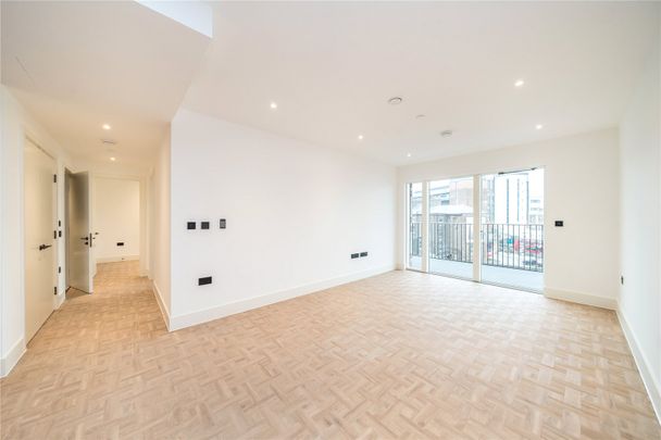 Danvers Avenue, London, SW11 1AW - Photo 1