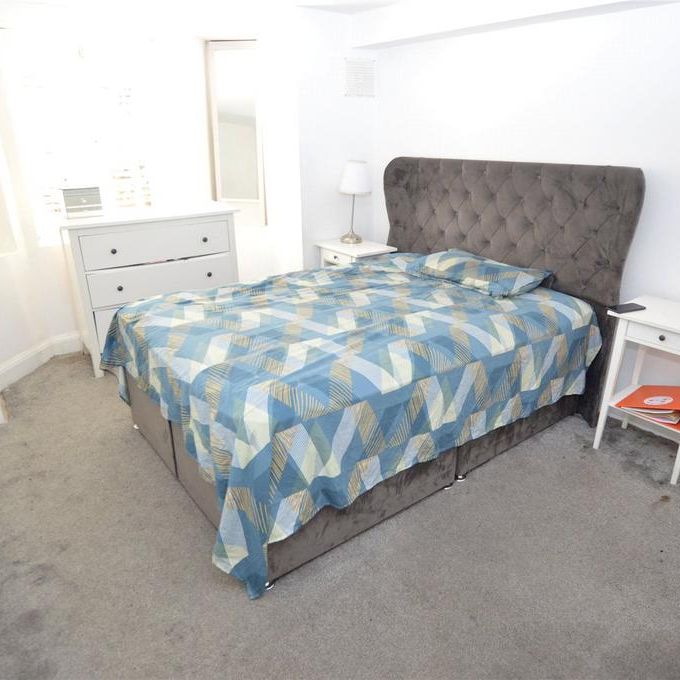 House share to rent - Photo 1