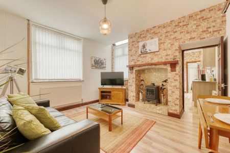1 bedroom flat to rent - Photo 5