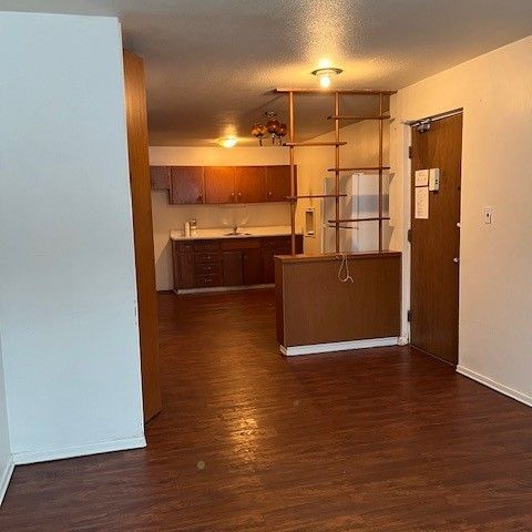 2 BDRM/1 BATH - 602 HOPKINS ST - Available Now *DECEMBER RENT SPECIAL* - Photo 1