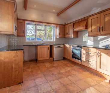 3 bedroom link detached house to rent - Photo 6