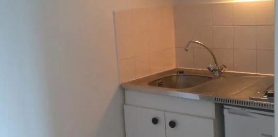 Appartement à louer 1 pièce 19.6m² - Photo 2