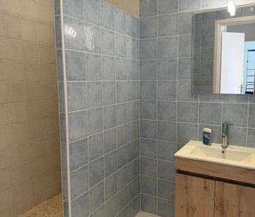 Location Appartement 2 pièces 54m² NICE 06000 - Photo 3