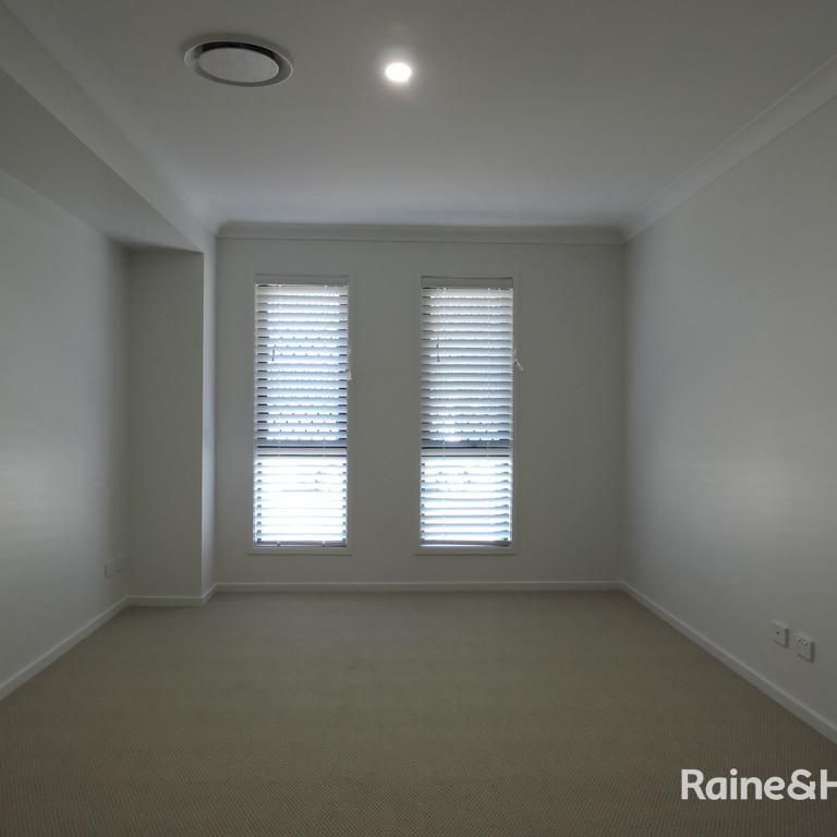 33 Neumann Drive, Collingwood Park, QLD 4301 - Photo 1