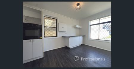 Neat and tidy Family Home!!! - Photo 5