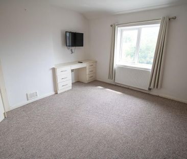 3 bedroom semi-detached house to rent - Photo 6