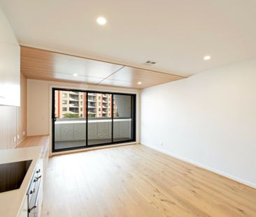 High End Living! - Photo 2