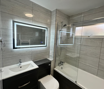 1 bedroom in a house share to rent - Photo 6