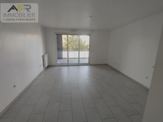 Location Appartement 4 pièces 83m² - Photo 1
