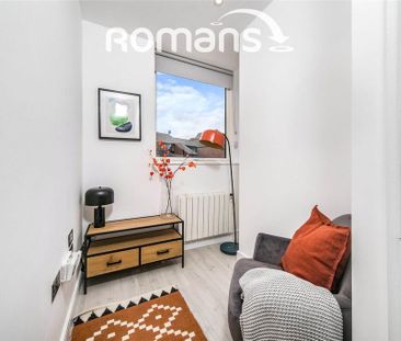 1 bedroom flat to rent - Photo 2