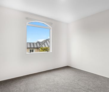 2- Bedroom Apartment with Off-Street Carparking - Photo 4