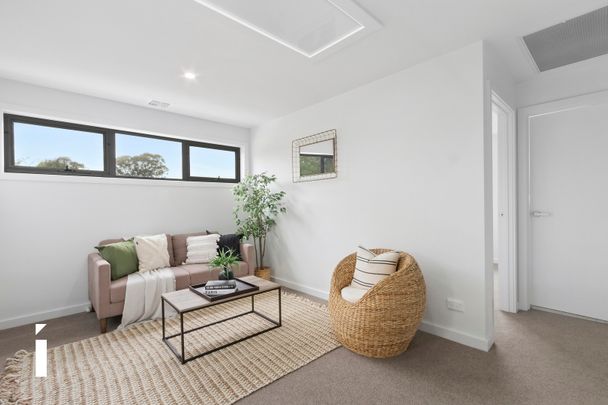 2/110 Livingston Avenue, Kambah ACT 2902 - Townhouse For Rent | Domain - Photo 1