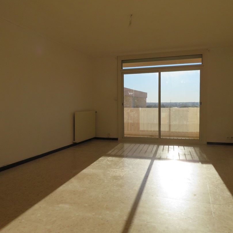 T3+GARAGE 545€ H.C St-Cesaire Nîmes, 71m² - Photo 1