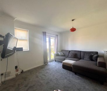 Burgoyne Road, Southsea - Photo 2