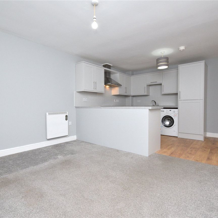 34, Admiral Street, Leeds, West Yorkshire, LS11 5NG - Photo 1