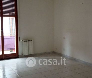 Quadrilocale in Affitto in zona Centro a Carrara - Foto 2