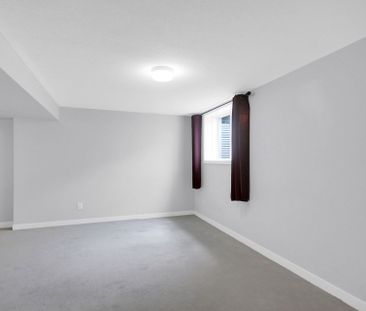 For Lease - 254 ORMISTON Crescent, Barrhaven, Ontario - Photo 1