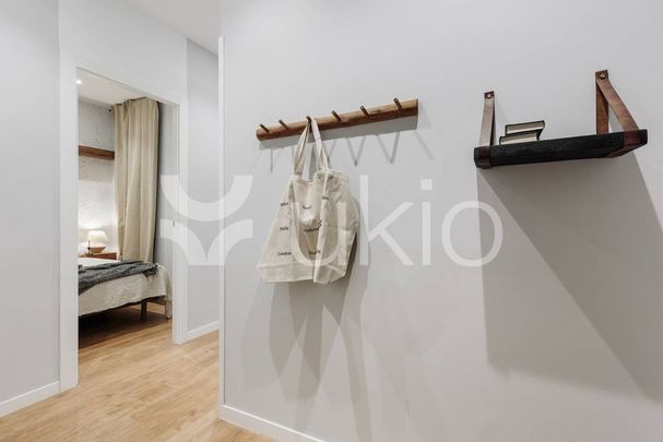 4 room luxury Apartment for rent in Barcelona, Spain - Photo 1