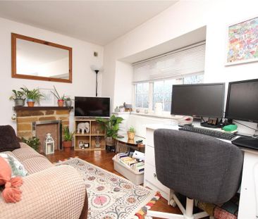 1 bedroom end of terrace house to rent - Photo 2