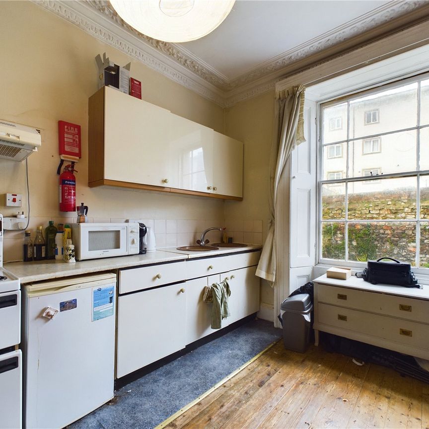 Auburn Road Redland, Bristol - 1 bedroomProperty for lettings - Chasebuchanan - Photo 1