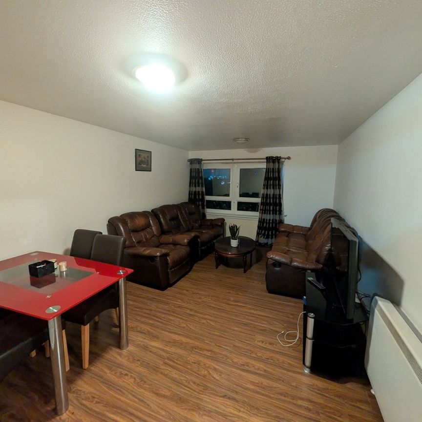 Room in a Shared Flat, Glasgow, G4 - Photo 1