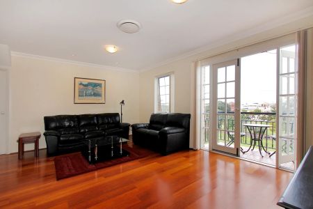 12/9 Shenton Street, Northbridge. - Photo 2