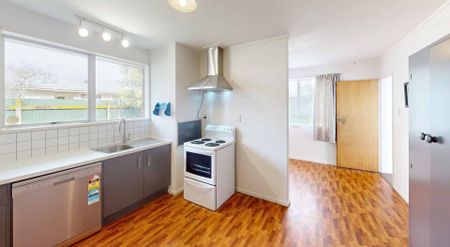 Westbrook - 3 Bedrooms - Photo 2