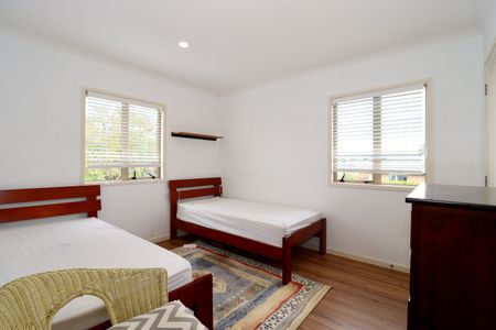 Tamaki 4-Bedroom Home Near Botany Town Centre - Photo 4