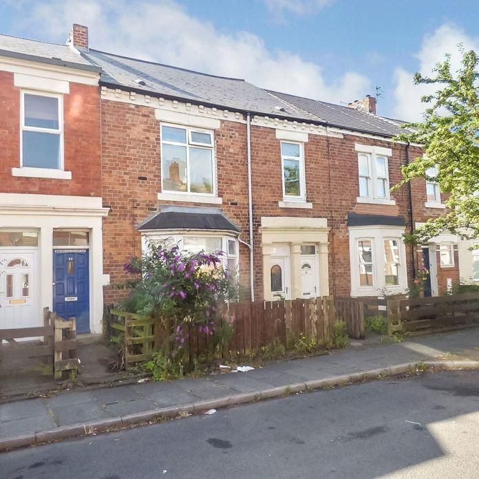 3 bed upper flat to rent in NE6 - Photo 1