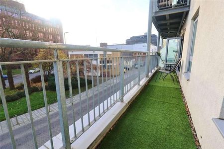 Church Street East, Woking, Surrey, GU21 - Photo 4