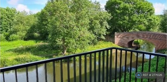 Studio to rent - Photo 2