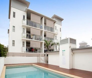 Vibrant Southbank Lifestyle at a Convenient Location&excl; - Photo 3