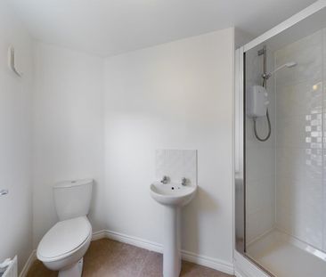 2 bedroom ground floor flat to rent - Photo 6
