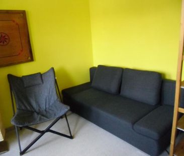 Sehr schönes, ruhiges Zimmer für berufstätige*n Pendler ab 1.1.26 - Photo 3