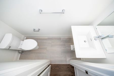 For Lease - 3327 Taha Gardens, Oakville, Ontario - Photo 5