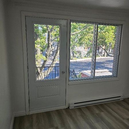 3 1/2 TOUT INCLUS, RÉNOVÉ À NEUF - Photo 3