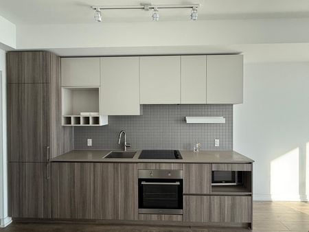 For Lease - 898 Portage Parkway Unit# 5207, Vaughan, Ontario - Photo 3