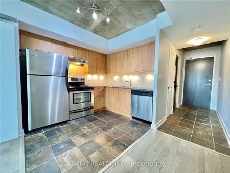 For Lease - 22 Wellesley Street Unit# 1905, Toronto, Ontario - Photo 3