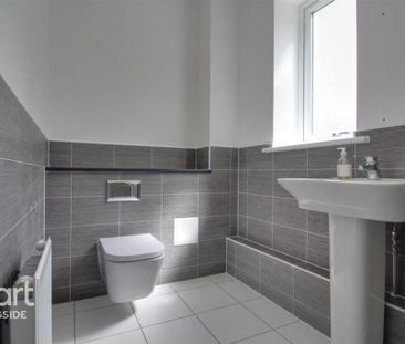 2 bedroom terraced house to rent - Photo 6