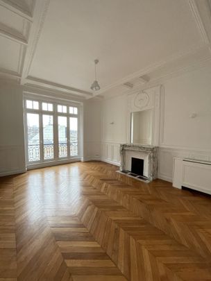 Appartement familial, climatisé, de 7 pièces pour 219,6 m² Avenue des Ternes - Photo 1